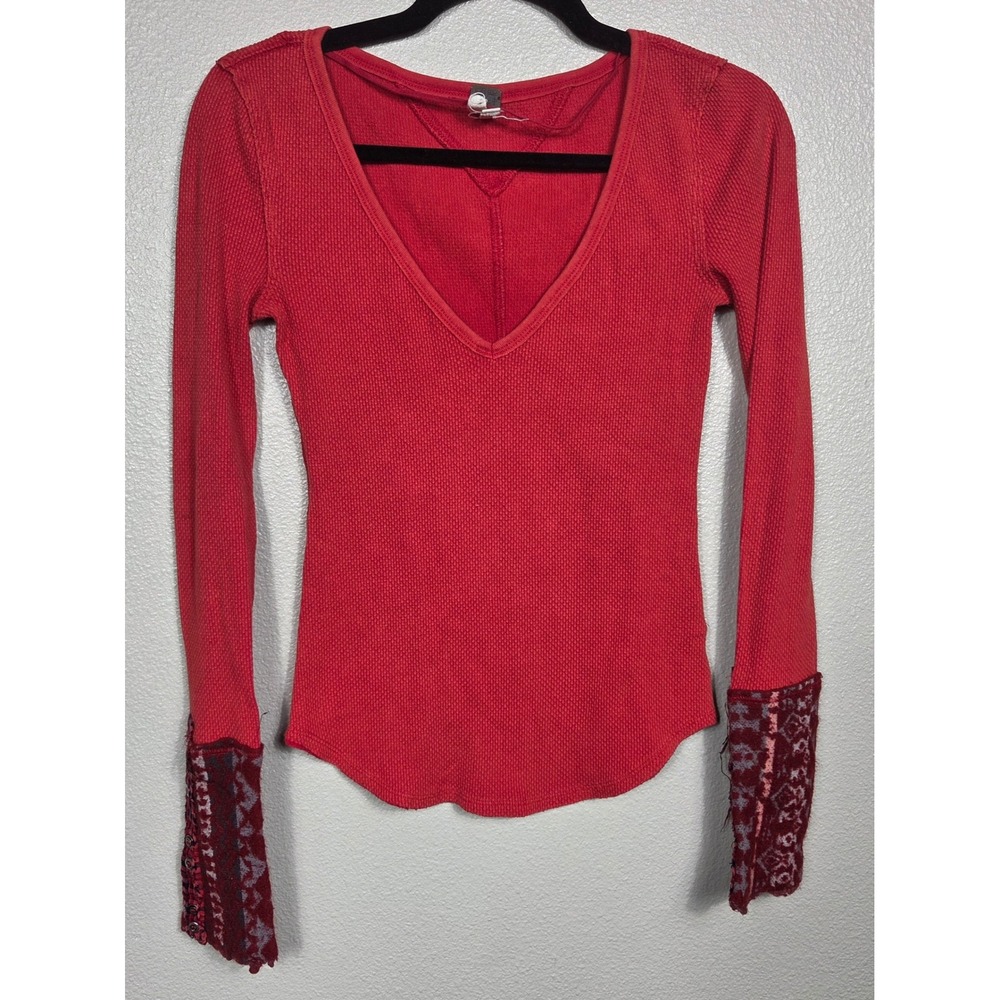 Free People We The Free Art Class Thermal Top S Red Merino Wool Cuffs